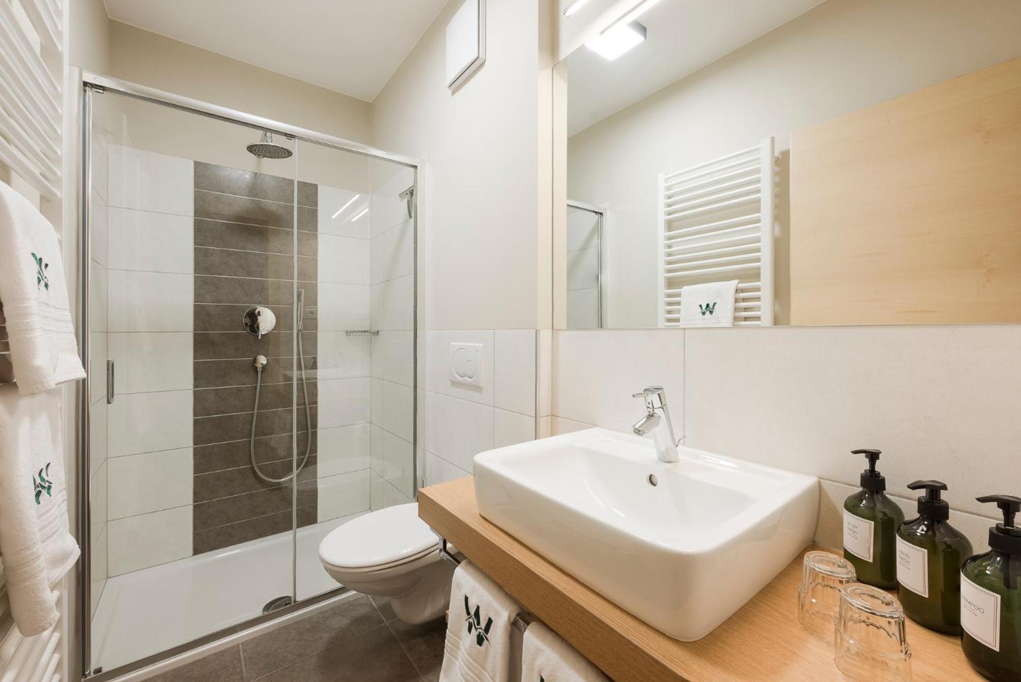 Boutique Hotel Wiesenhof - Adults Only ラナ エクステリア 写真